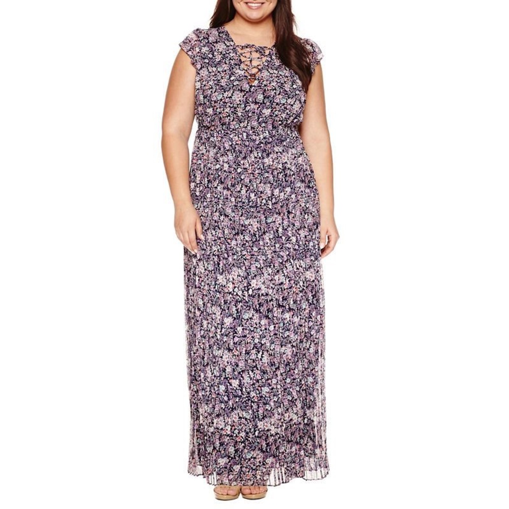 Boutique+ Maxi- Navy Floral
